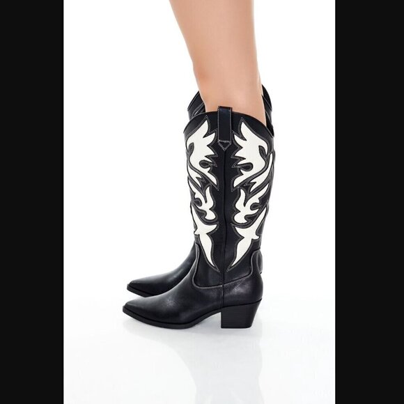 Forever 21 Two-Tone Black & White Cowboy Boots 6 - Picture 2 of 7